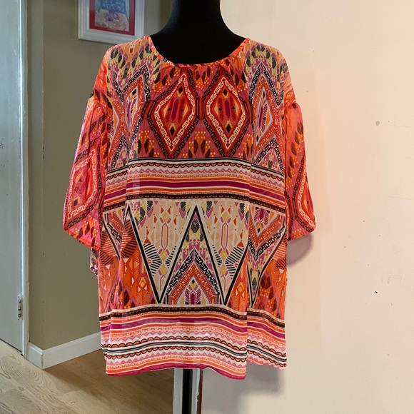 NY Collection Tops - NY collection women short sleeve sheer printed top size 1X